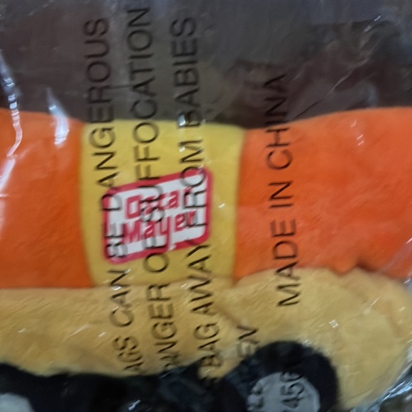 Oscar Mayer cloth Just Whistle wiener wagon. - Picture 5 of 5